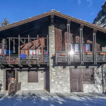 Modest & Cheap Tavern For A Spartan Retreat