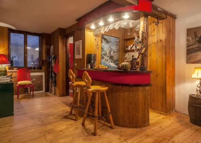 Apartamento Modest & Cheap Tavern For A Spartan Retreat