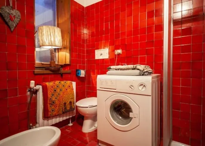 Modest & Cheap Tavern For A Spartan Retreat *